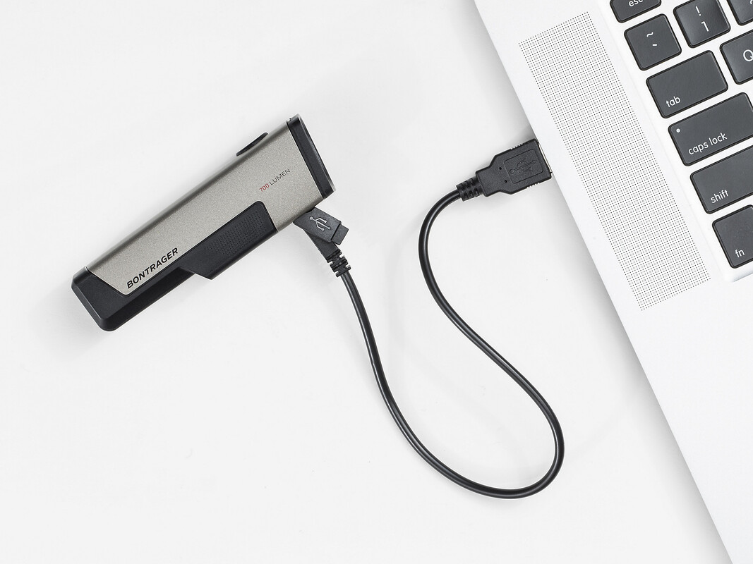 Etuvalaisin Lad. Ion Comp R 700LM Bontrager 3 Etuvalaisin Lad. Ion Comp R 700LM Bontrager - Image 3