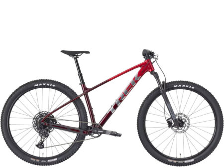 Trek Marlin 7 Gen 3 NX Eagle Fury Red maastopyörä